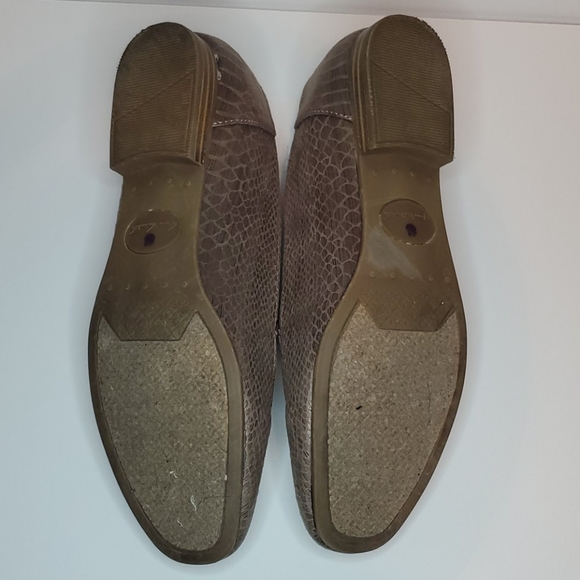 Snake print loafers - Picture 15 of 15